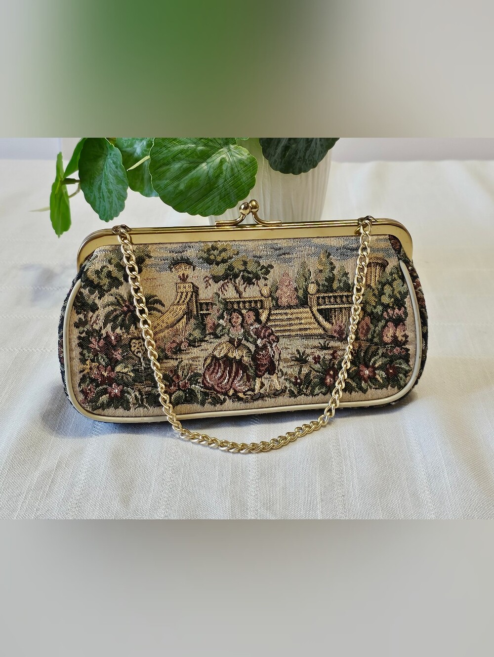 Vintage Floral Tapestry Evening Purse with Chain Handle